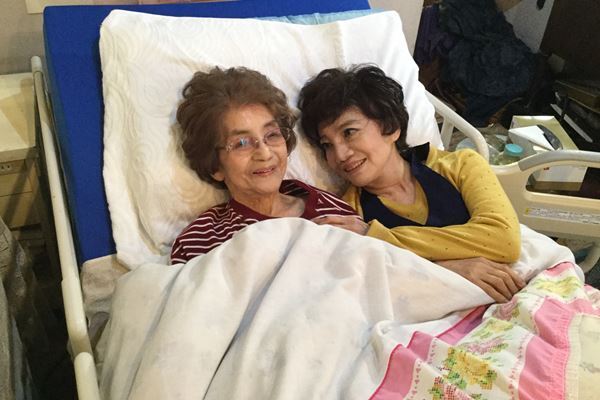 突然失禁、母が認知症に 松島トモ子語る「老老介護は恩返し」