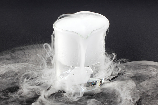 有名インスタグラマーのパーティーで3人が死亡する事故