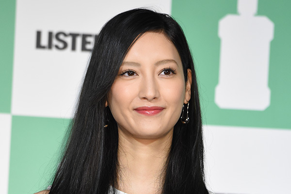 悪女からヘルシー美女へ一転　菜々緒の勢いが止まらないワケ