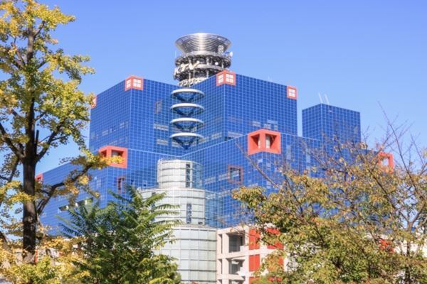 野田クリスタルのR-1優勝ネタが物議「性暴力を想起」「怖い」