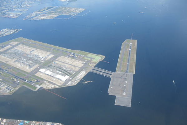 元機長が警告「新ルートで羽田は大事故の起きやすい空港に」