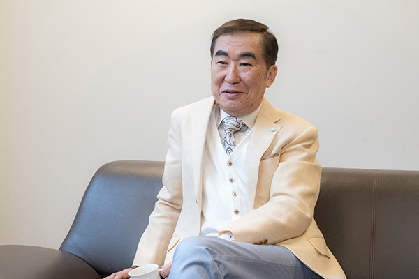 桂文枝語る『新婚さん』での“椅子コケ”が始まったワケ