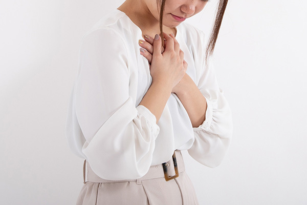 コロナ不安で呼吸が不安定に…呼吸機能低下で「過膨張」のリスク