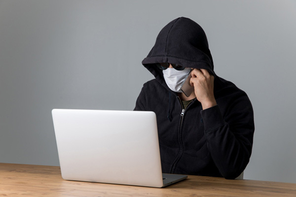 「マスクを頼んだのにタオルが…」コロナ危機で急増する悪質業者