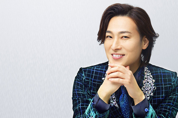 “演歌の貴公子”山内惠介「僕の髪型はすごく計算されてるんです！」