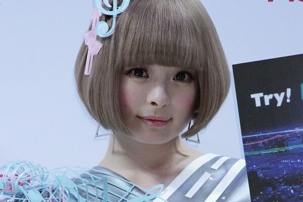 きゃりー 抗議ツイート削除に 勇気ある行動 と激励の声 年5月11日 ウーマンエキサイト 1 2