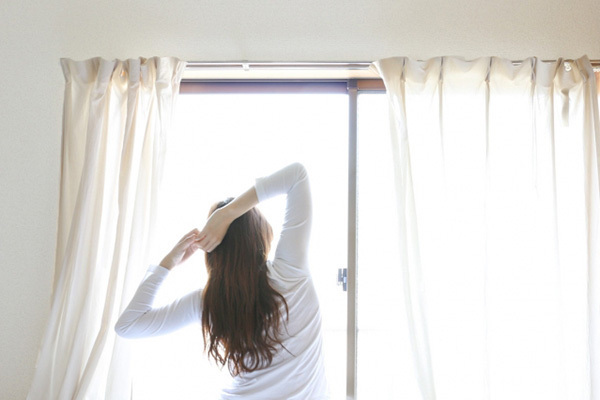 40代から始まるバストの形崩れを防ぐ「ナイトブラ」のすすめ