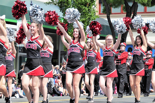 イベントで自爆テロ企むも自分の手が吹き飛び…23歳男を逮捕