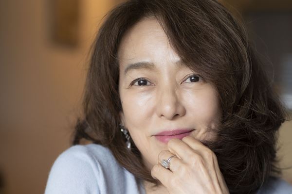 小林麻美語る“少女A”時代　家庭での寂しさ紛らわし遊び歩いた