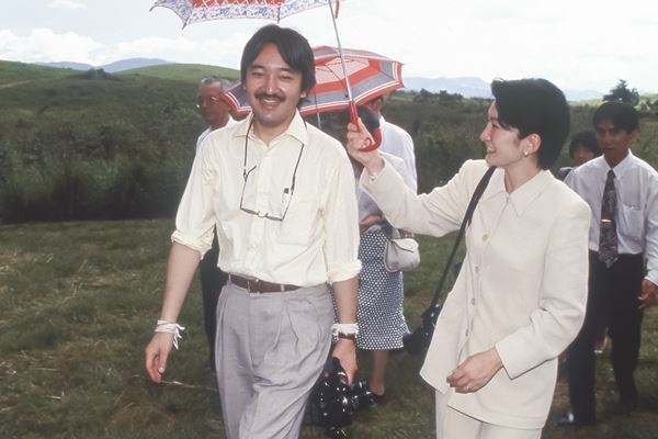 秋篠宮ご一家「真珠婚はマスク姿で…」結婚30年を振り返る