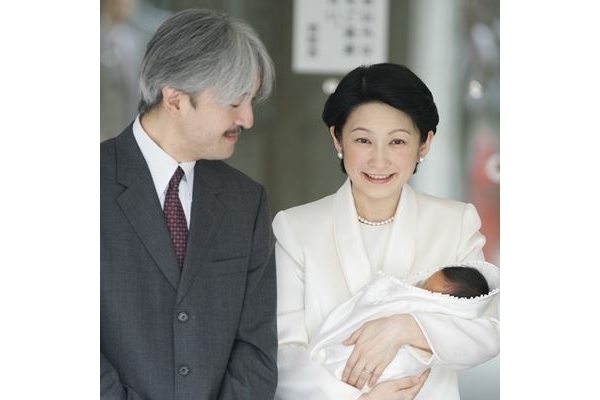 秋篠宮ご一家「真珠婚はマスク姿で…」結婚30年を振り返る
