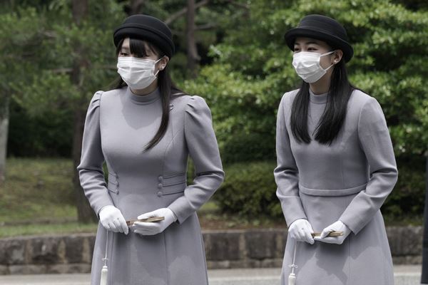 秋篠宮ご一家「真珠婚はマスク姿で…」結婚30年を振り返る