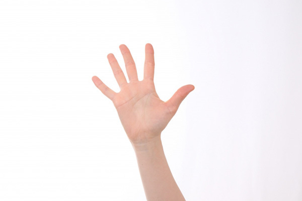 忍たま原作者のリハビリ奮闘記「“すしざんまい”が良い運動に」