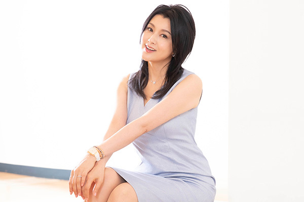 藤原紀香明かすコロナ禍の美容「ゴーヤと鮭にハマっています」