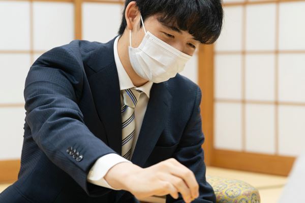 藤井聡太七段 転機は小2の挫折…恩師明かした人生最大の号泣