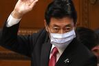西村大臣「休業要請拒否したら罰則」が波紋「日本語おかしい」