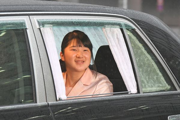 「女性天皇実現」を求めるサイトが登場…100人の有志が参加