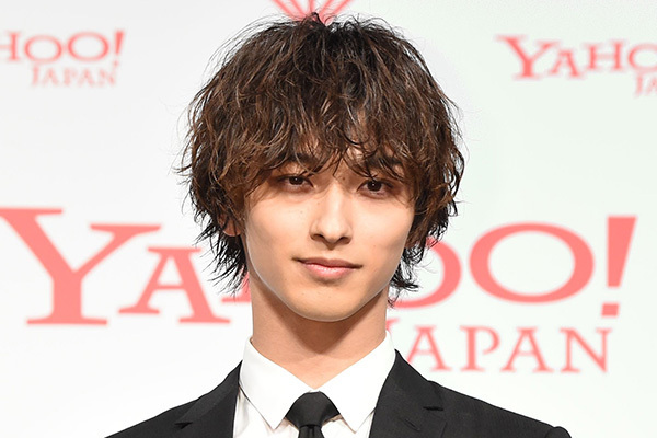 マスク時代の新ブーム！イケメン俳優の美唇当てクイズ