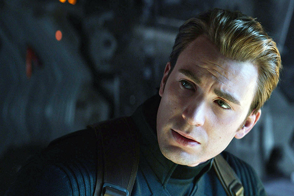 6歳少年が妹を守り大ケガ、その行動をアベンジャーズが賞賛