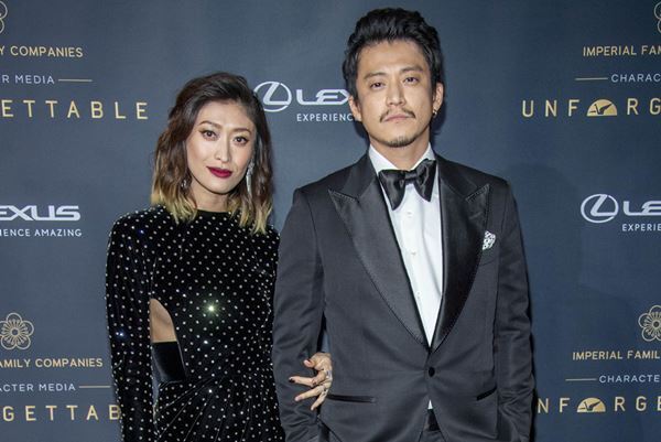 小栗旬 緊急帰国報道の悲痛…一家LA移住でハリウッド夢見た