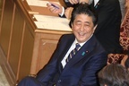 安倍首相も脱アベノマスク…政府統計からも配布の意味に疑問符