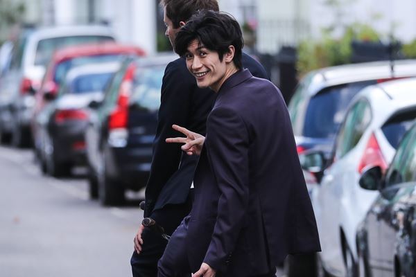 三浦春馬さんが支えた子供達…ラオス小児病院から涙の感謝状