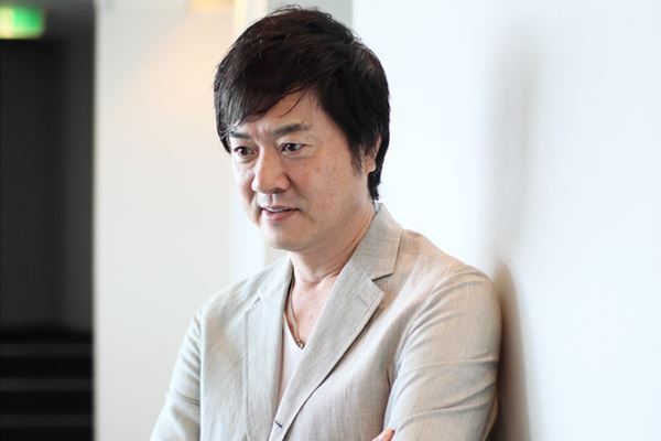 「涙流すまでに24年…」高知東生が母の自死を公表した真意