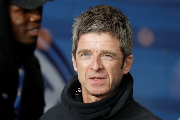 ノエル・ギャラガーがマスク拒否宣言「罹患したら俺の責任」