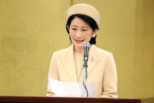 紀子さま　強調された家族円満「ボードゲームをしたことも」