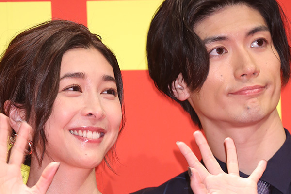 竹内結子さん読者1200人に聞いた「好きな作品トップ5」