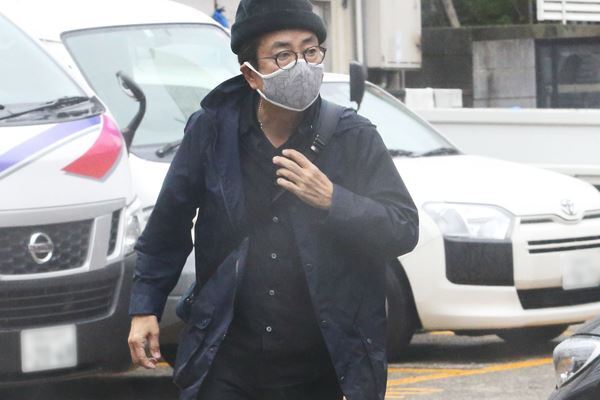 大和田獏守り続ける岡江さんの助言 古希祝いは思い出のケーキ