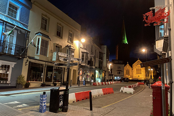 隔離命令破って何度も外出…濃厚接触者の女子大生に罰金90万円