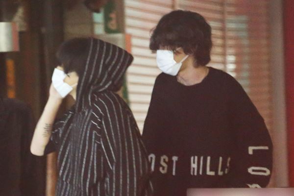 米津玄師の会員制バー交流 野田洋次郎と朝まで熱唱することも