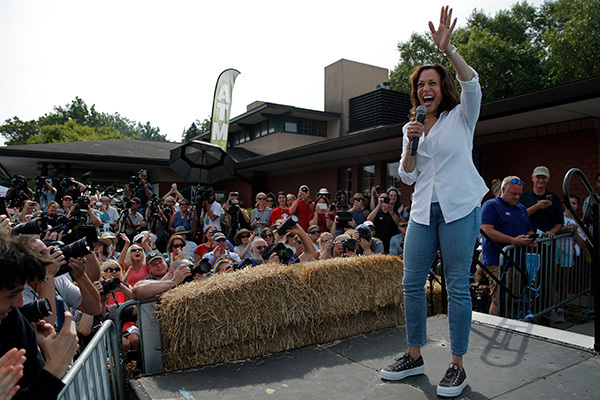 ハリス米副大統領の生き方＆ファッションを真似したい！