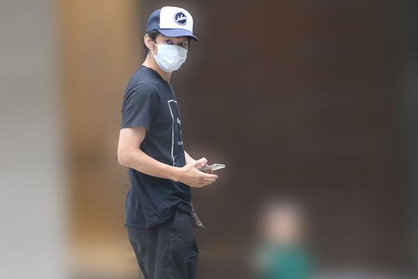 渡部建　復帰報道も「記者会見しろ」と芸人仲間から厳しい声