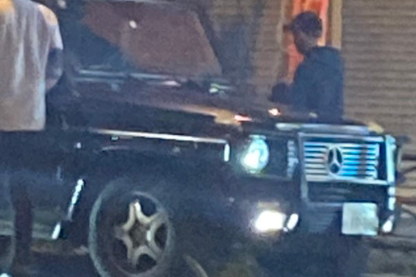 元カラテカ入江 1200万円高級車で…目撃した再びの成り上がり