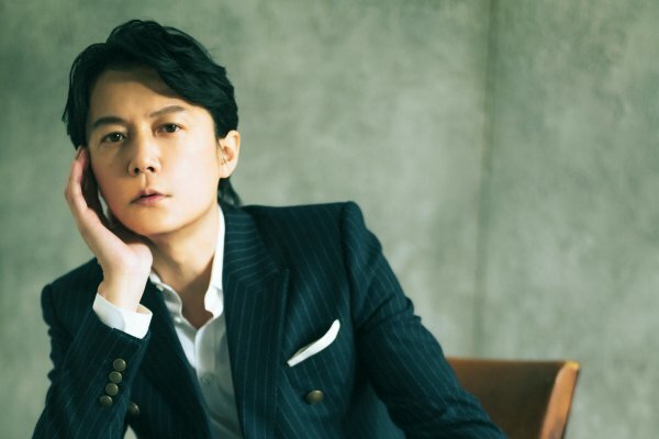 福山雅治 亡き父を語る「お調子者と猫背は父譲り」