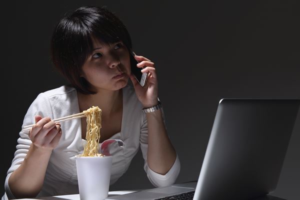 「魔の時間帯」避けると痩せる？3000人を減量させた医師の鉄則