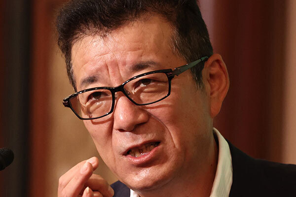 松井一郎市長　公用車で64回もホテル通い…公私混同と批判殺到