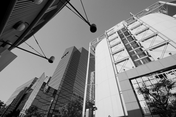 茶屋町怪談 YouTubeで1千万再生！人気の陰に“持ってる2人”