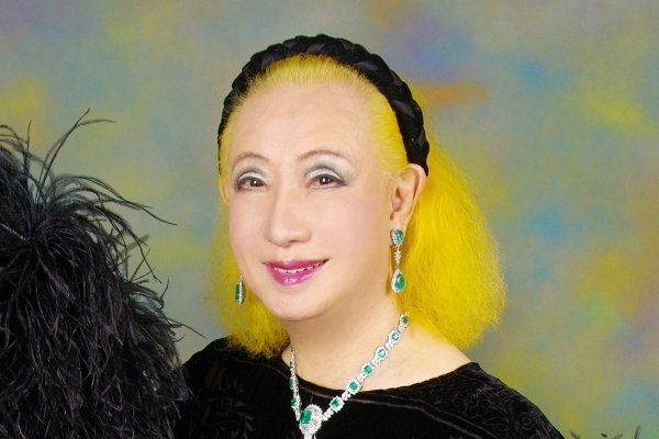 美輪明宏「経済が回らなければ国全体が食べていけなくなる」