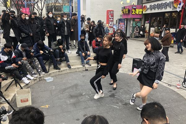 「入水自殺に備える」韓国“超学歴社会”に生きる若者の困難