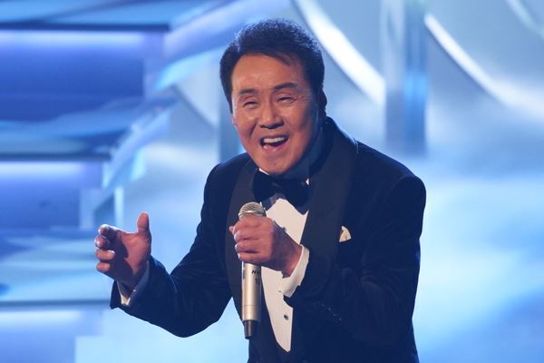 五木ひろしこぼしたトリ落選の愚痴…TVに映らない紅白舞台裏