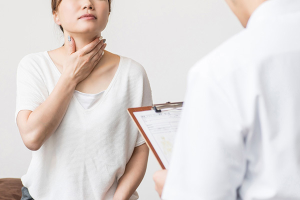 “のどの異変”の恐ろしさ…“老け声”に潜む病気の可能性