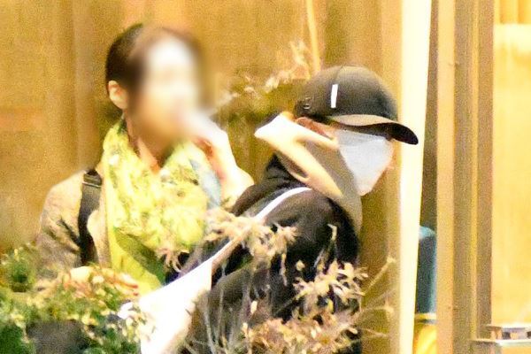 米倉涼子 恋人とお忍びの一夜…交際報道1年も変わらぬ親密ぶり