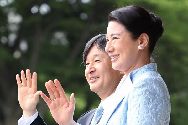 雅子さま　陛下と「全国オンライン行脚」へ！2021年の皇室大改革