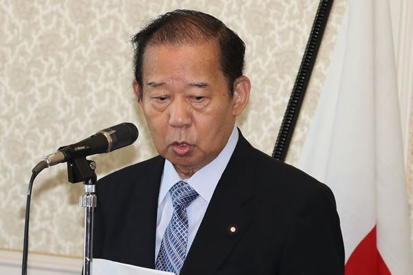 二階幹事長に麻生財務大臣…コロナ対策の足引っ張る自民党の二大重鎮