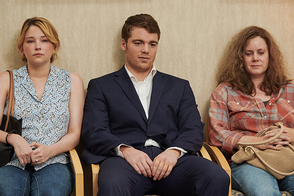 トランプの支持層が多い白人貧困層の実態描いた作品が映画化