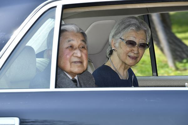 美智子さま心配される引っ越し遅延　コロナ禍で工事ストップも