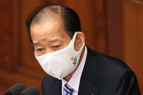 二階俊博幹事長　森会長を擁護も非難「撤回ってシステム何？」